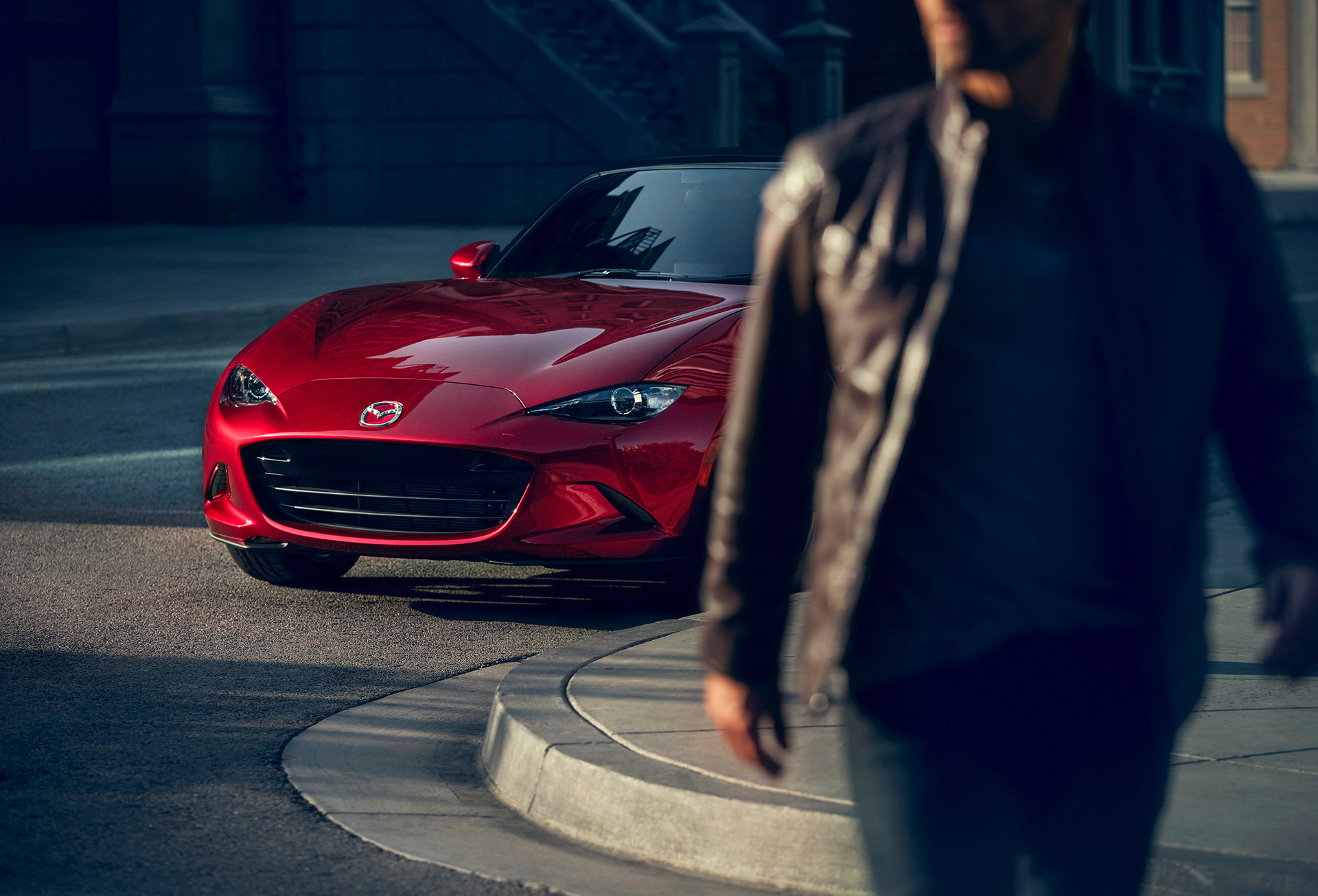 News Landing Image MAZDA’S ICONIC ROADSTER WINS 2021 KELLEY BLUE BOOK 5-YEAR COST TO OWN AWARD